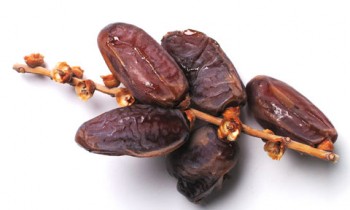 7 Reasons To Include Dates In Your Diet