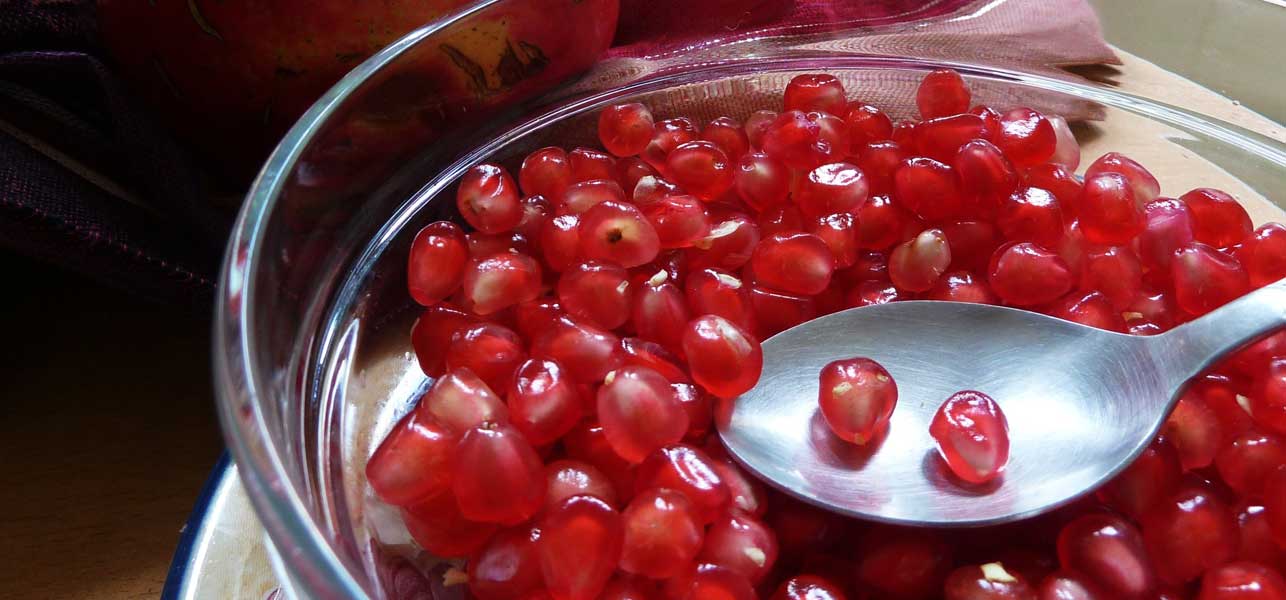 7 Beauty Benefits Of Pomegranate